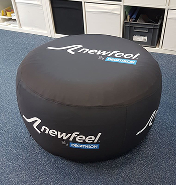 pouf gonflable publicitaire